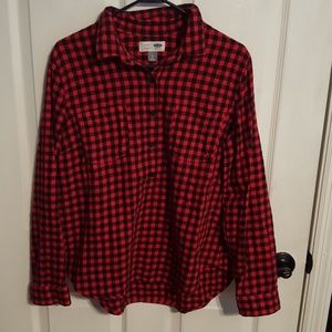 Women's old navy red and black flannel